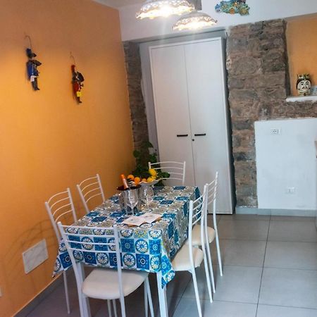 Apartamento La Zagara Aci Castello Exterior foto