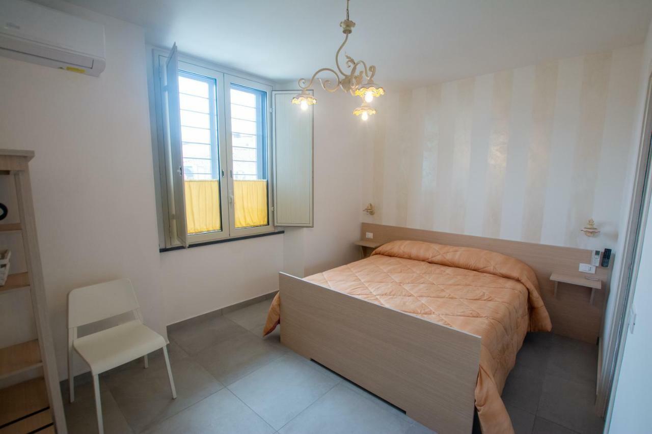 Apartamento La Zagara Aci Castello Exterior foto